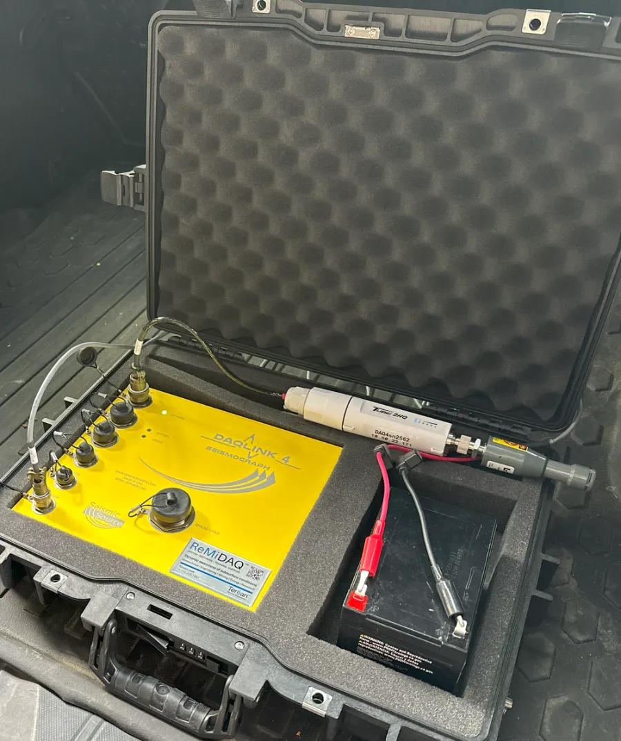 ReMi®DAQ system in its foam-lined case